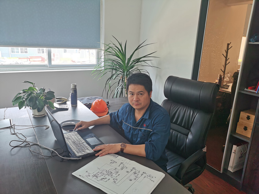 2022年度CA88医药金穗斗争者——邱财气